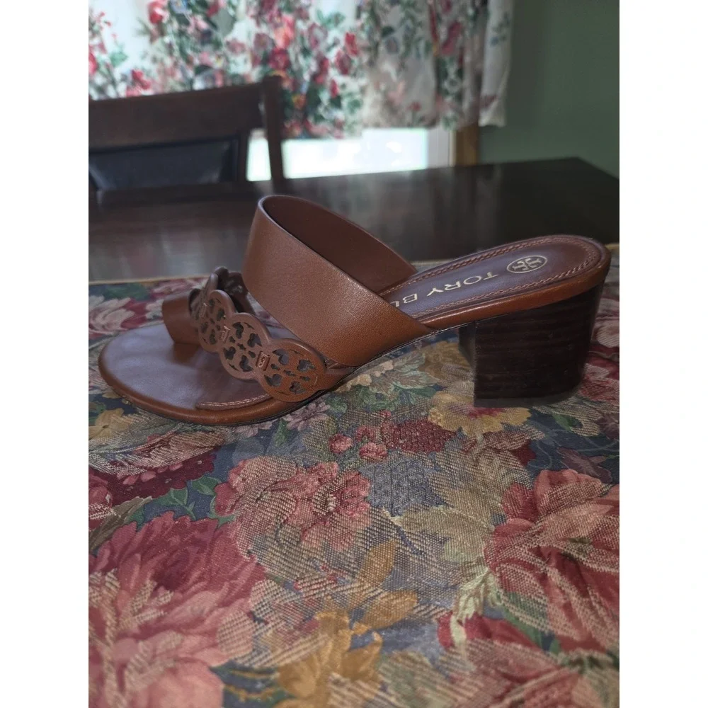 Tory Burch Sz 7.5 Brown Burnt Cuoio Tiny Miller Toe Ring Sandals 2.5